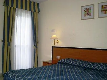 One Park Hotel Marino 3*,